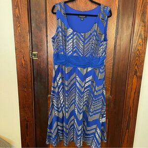 2 Piece Sleeveless Chevron Dress XL